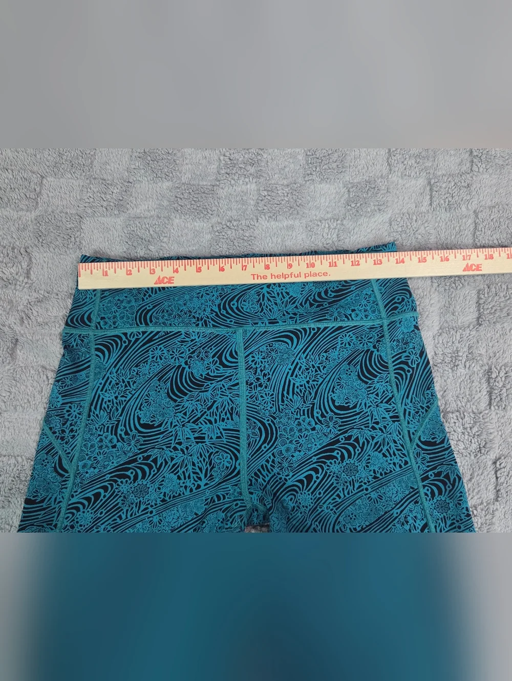 Lululemon Turquoise & Black Patterned Leggings Size 10 - Picture 3 of 9